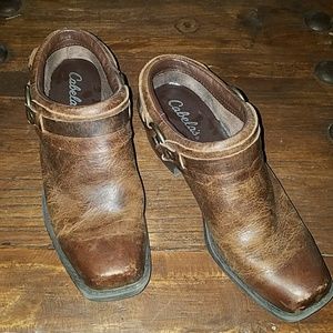 CABELAS LEATHER ANKLE BOOTS👞